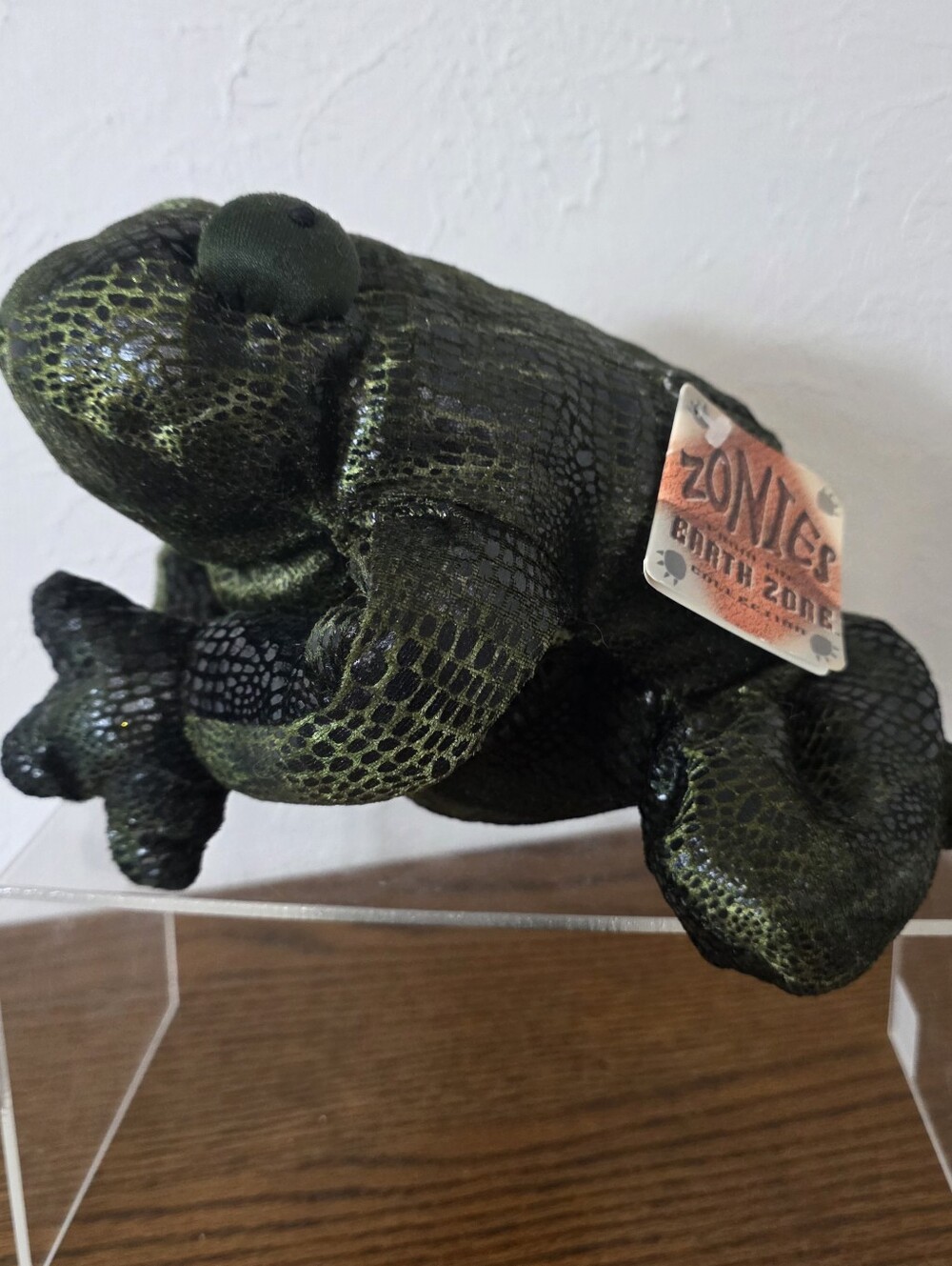 Vintage 1997 Russ Zonies Flemington Frog Plush #1355 12" Earth Zone